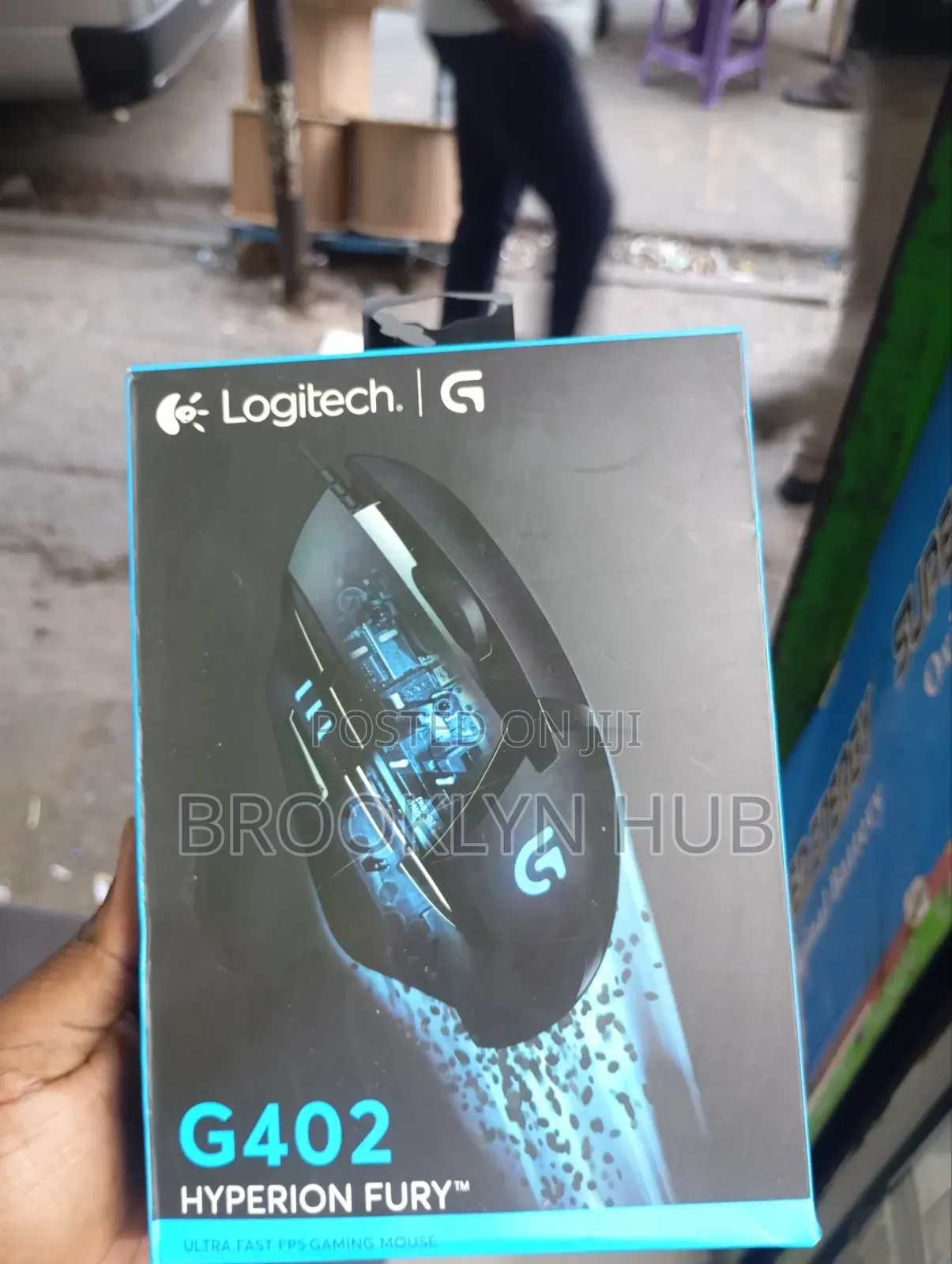 Logitech G402 Hyperion Fury FPS Gaming Mouse.