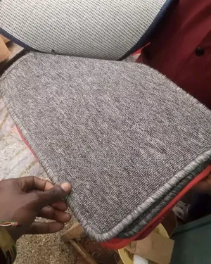 Light Grey Wall to Wall Carpets in Mixed Grains