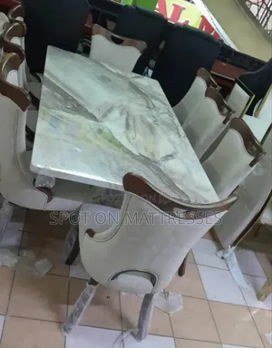 Super Exquisite 👌🏾 8 Seater Dining Table Set. Free Home Delivery!!!