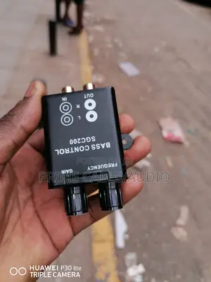 Car Bass Control With 2 Knobs
