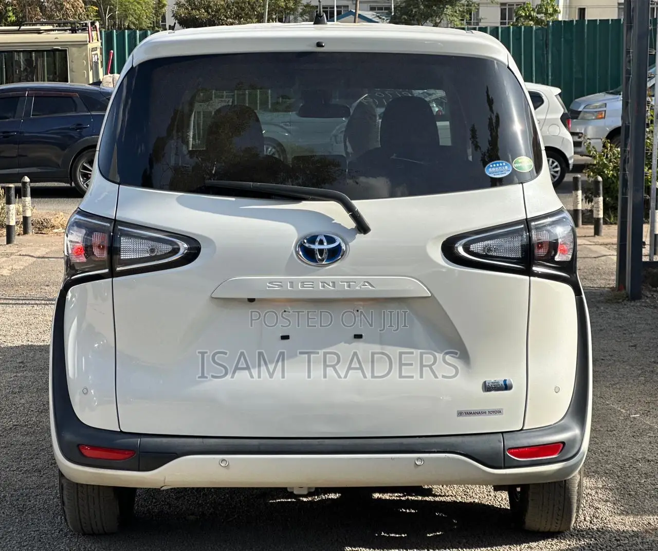 Toyota Sienta 2020 White