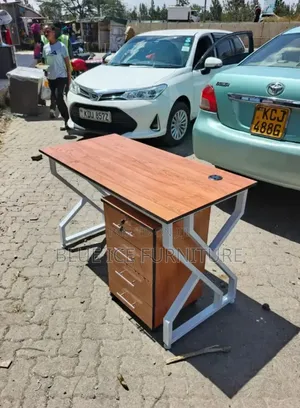 Office Table With a Mobile 3drawer Cabinet