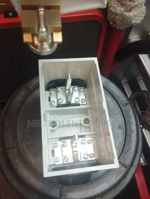 M.C Cut-Out Complete Fuse