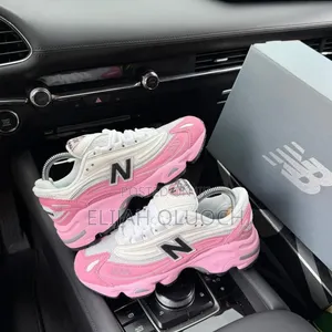 New Balance 1000 Peach 

Quality Leather
