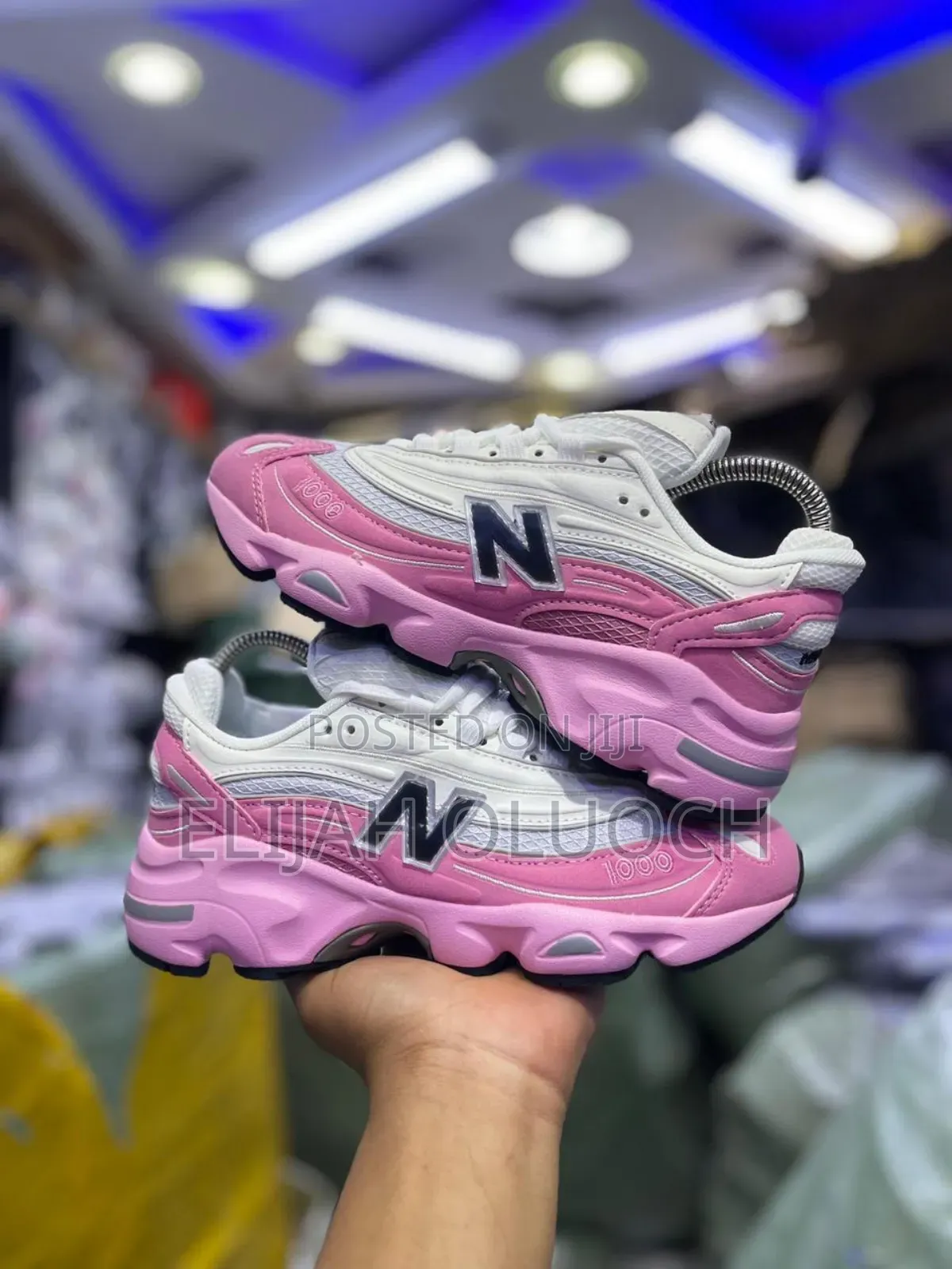 New Balance 1000 Peach 

Quality Leather