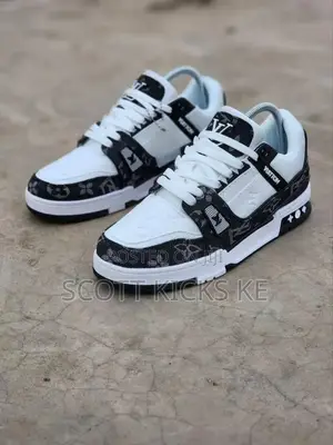 Louis Vuitton Trainer