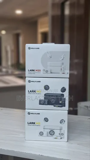 Hollyland Lark M2 Duo 2-Person Wireless Combo Microphone