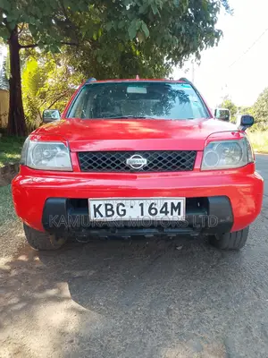 Nissan X-Trail 2003 Red