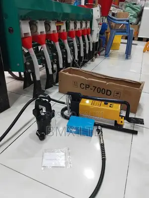 High Performance Hydraulic Crimping Tool Kit With Carry Case