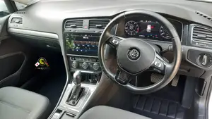 Volkswagen Golf 2018 White