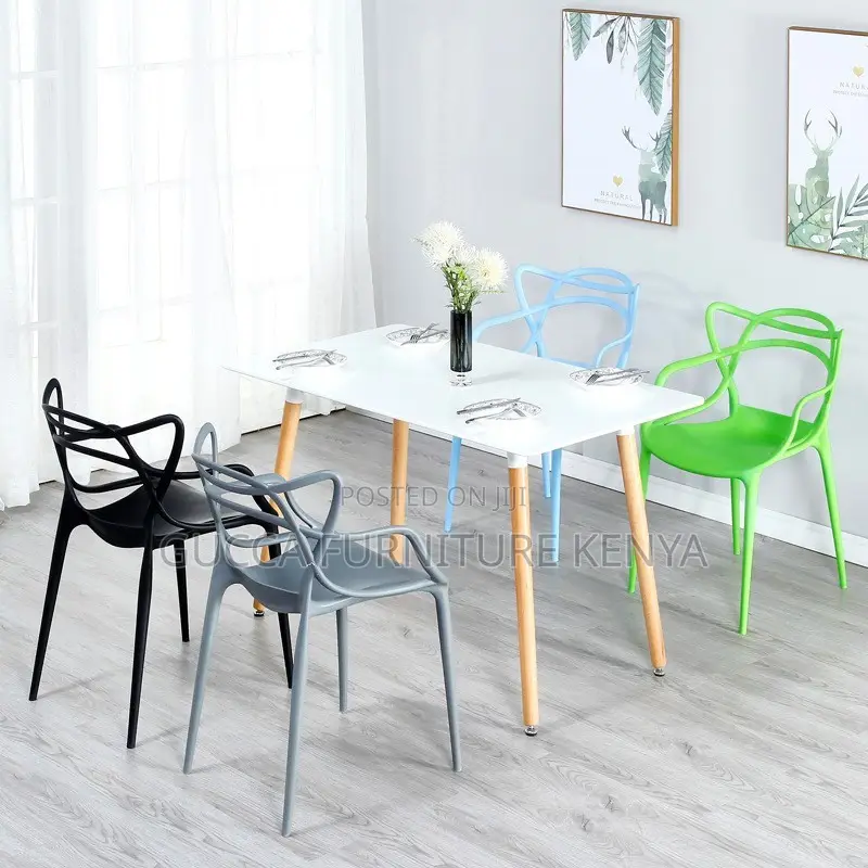 Stackable Plastic Outdoor Dining Chair