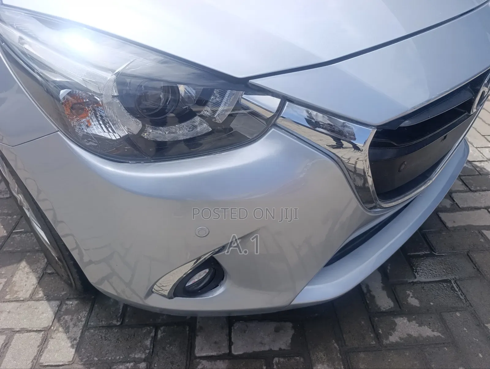 Mazda Demio 2018 Silver