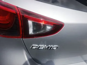 Mazda Demio 2018 Silver