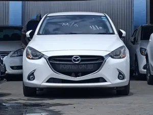 Mazda Demio 2018 White