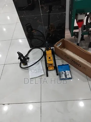Heavy Duty 700bar Hydraulic Cable Lug Crimping Tool Kit With Foot Pump