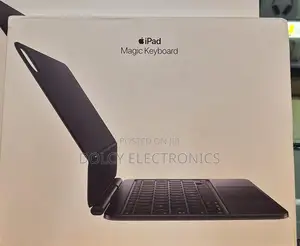 iPad Magic Keyboard 13" M4/M5