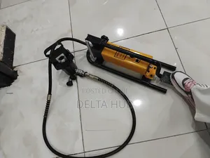 Manual Hydraulic Wire Crimping Tool for Copper Aluminium Lugs