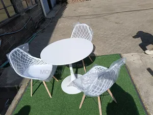 White Dinning Set