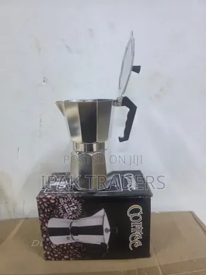 Moka
12 Tazze
Expresso Coffee Maker