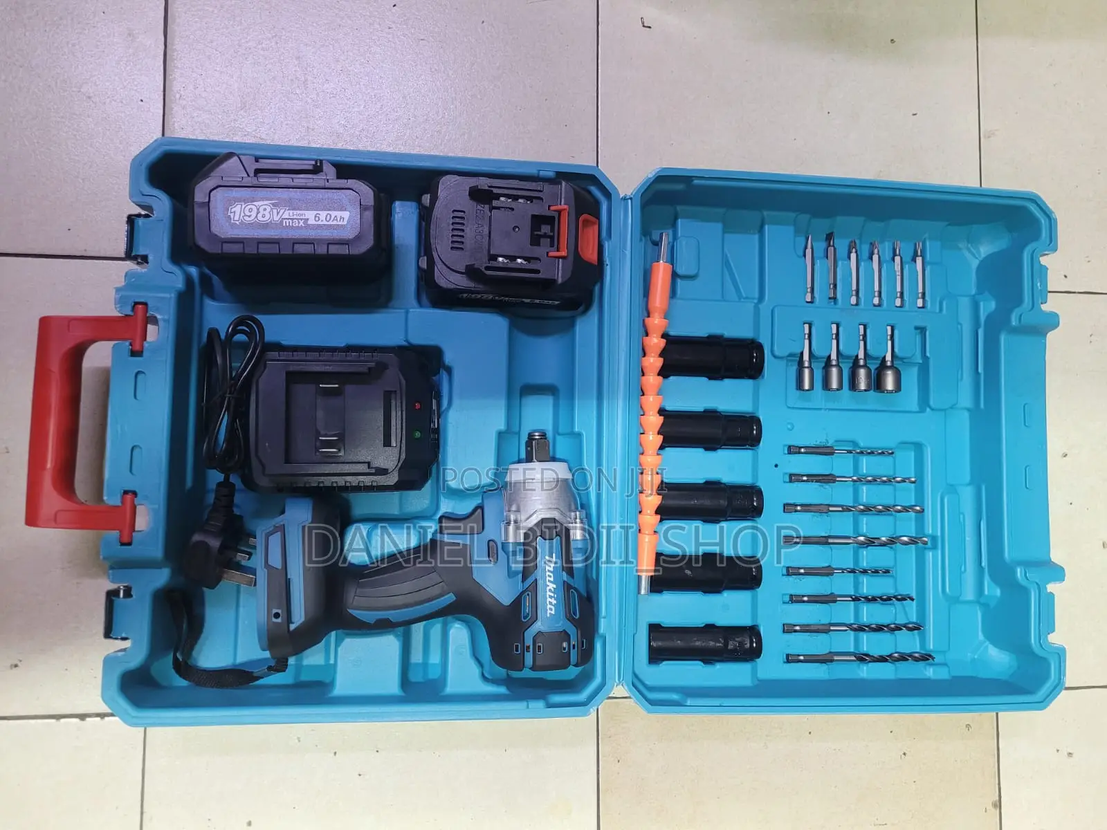 198v Makita Impact Wrench Set