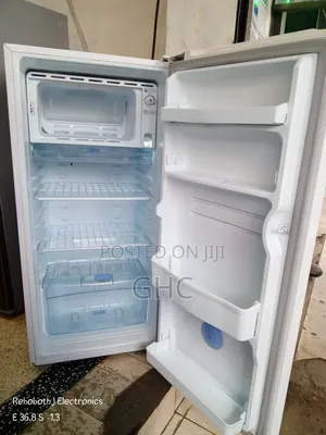 Von Single Door Fridge (Used)
