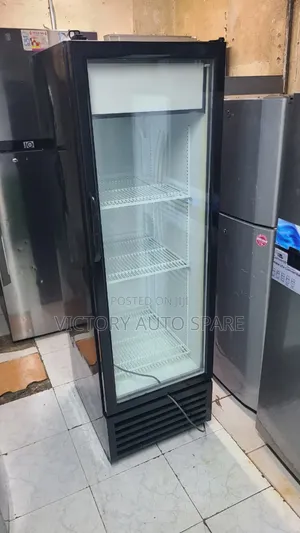 Display/Glass Door Fridge