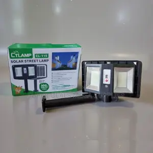 Wide Coverage Angle Ctlamp 300 Watts Double Sided Solar Street Light