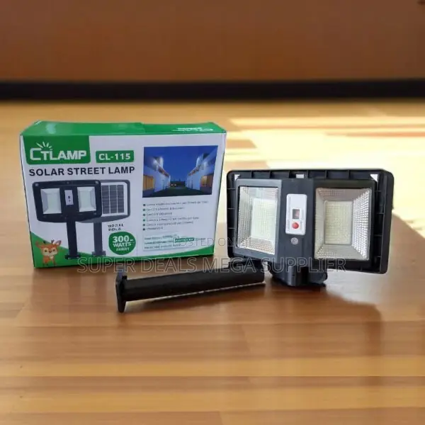 Fast Charging Time Ctlamp 300 Watts Double Sided Solar Street Light