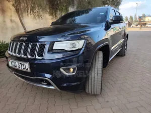 Jeep Grand Cherokee Overland 4dr 4x4 2016 Black