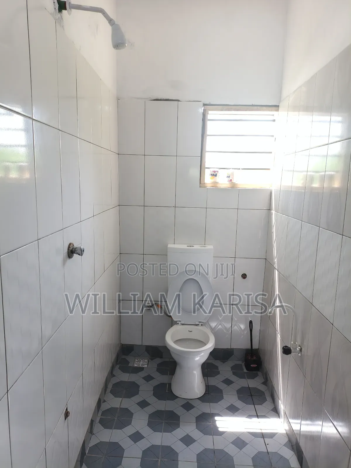 3 Bedrooms to Let