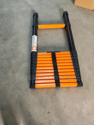 4.7m Single Telescopic Ladder
