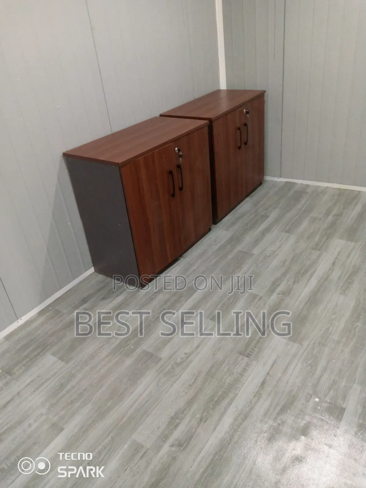 Credenza Credenza