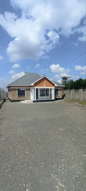 3bdrm Bungalow in Kitengela for sale