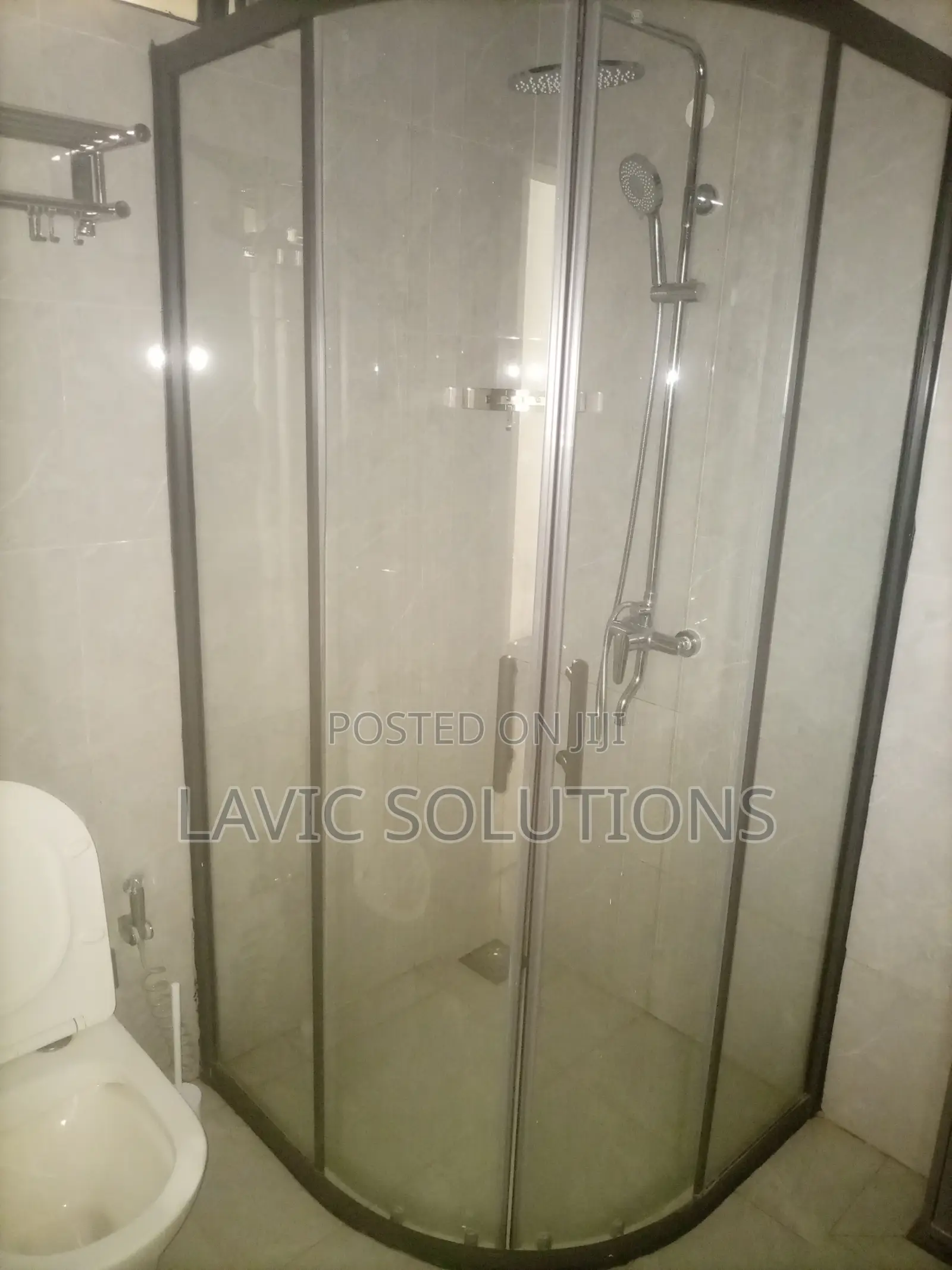 Black Frame Shower Cubicle Enclosure