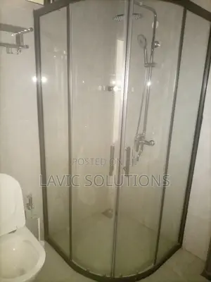 Black Frame Shower Cubicle Enclosure