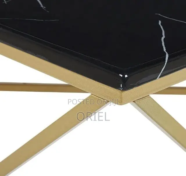 Coffee Table; Space-Saving Glass Top Coffee Table