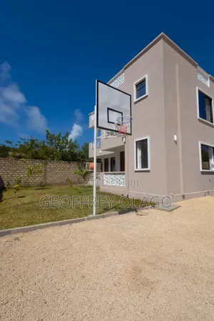 4 Bedroom Villa in Diani