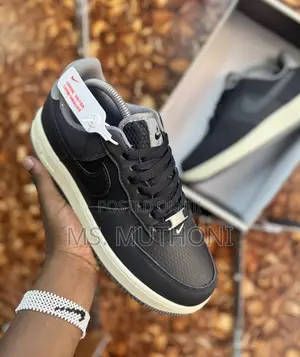 *Nike Air Force 1 Black / Gray Colorway Size 36-45