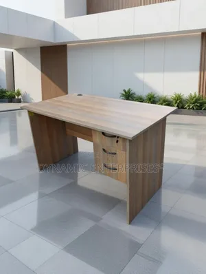 1.2m Wooden Office Desk