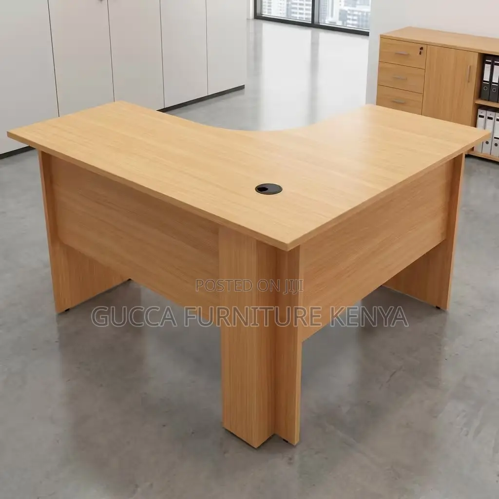 140cm Curved Customized Generic Study Desk