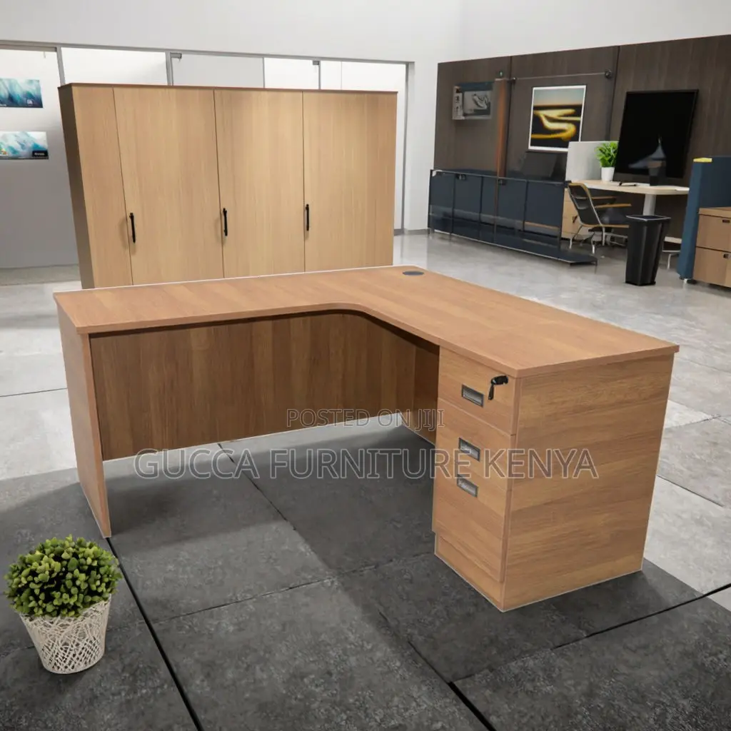 140cm Curved Customized Generic Study Desk
