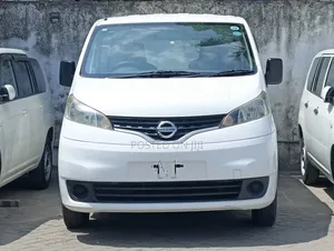 Nissan NV200 2019 White