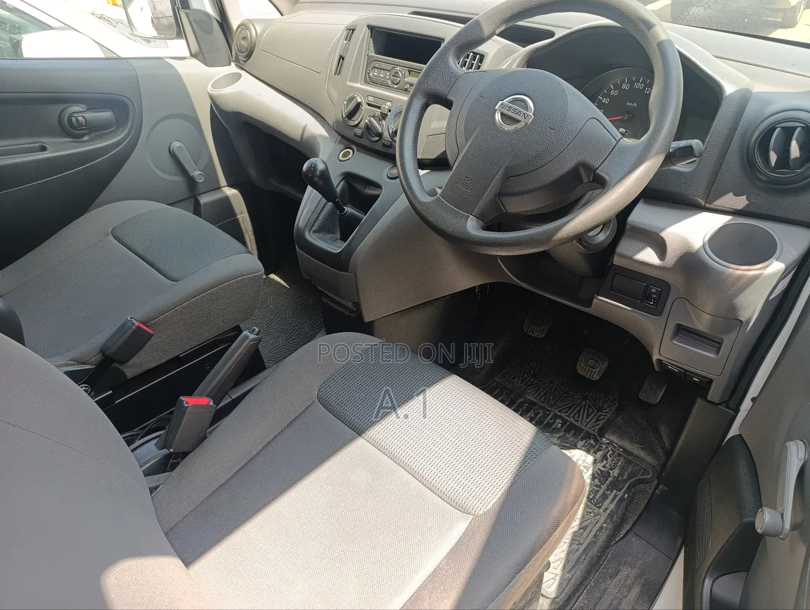 Nissan NV200 2019 White