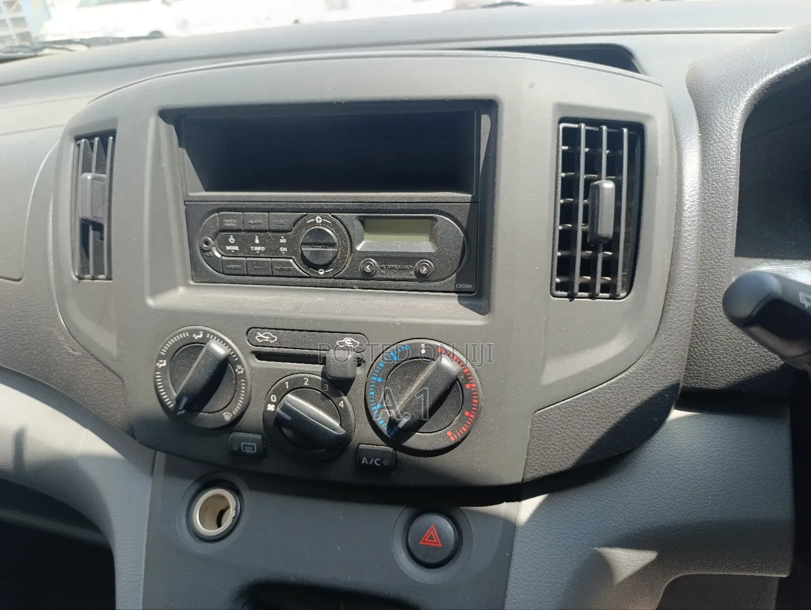 Nissan NV200 2019 White