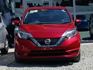 Nissan Note 1.2 Hybrid 2019 Red