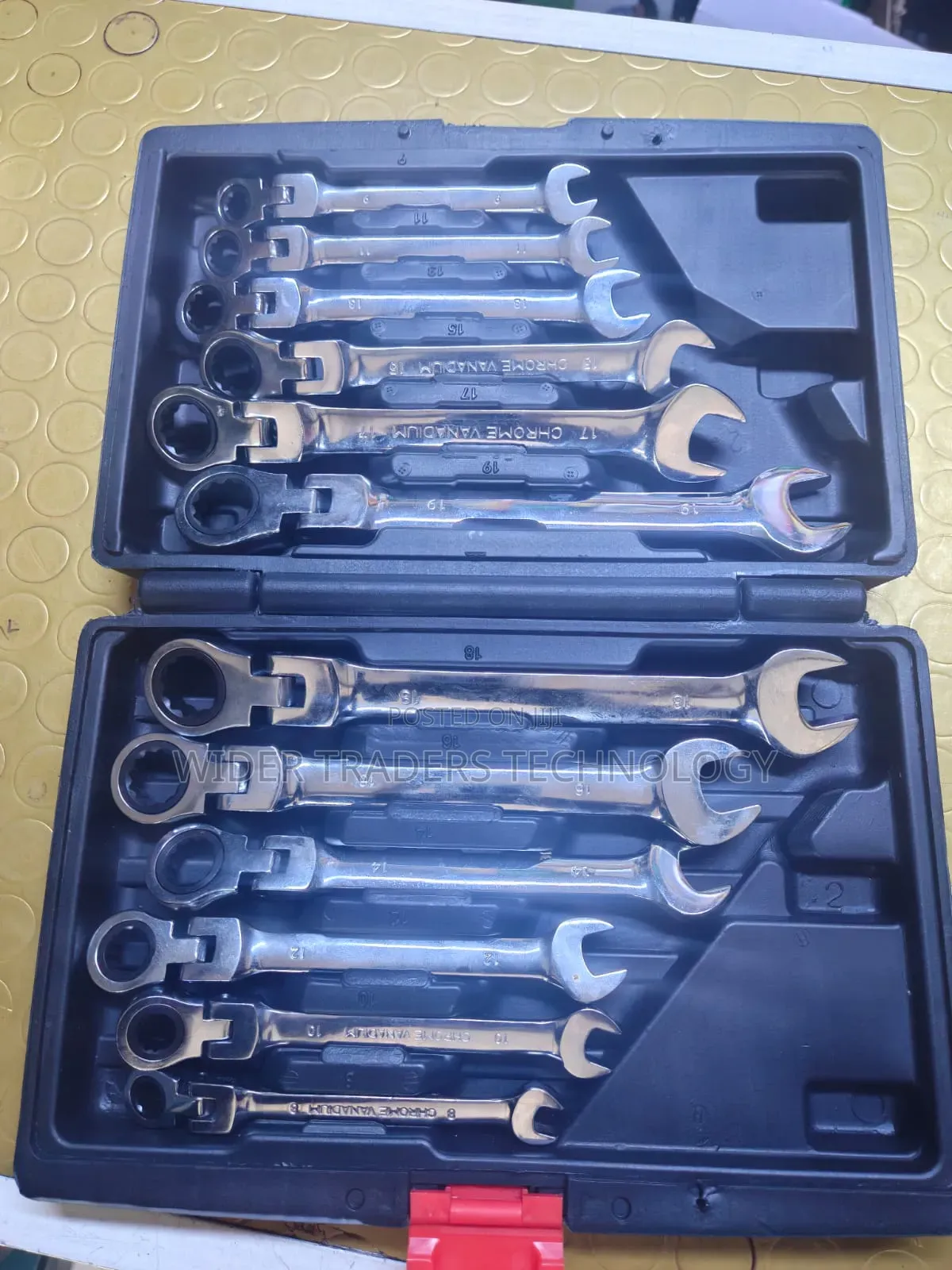 12pcs Ratchet Wrench
From 8mm to 19mm