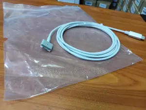 Apple Usb Type-C to Magsafe 3 Cable 1.8 Meters - White