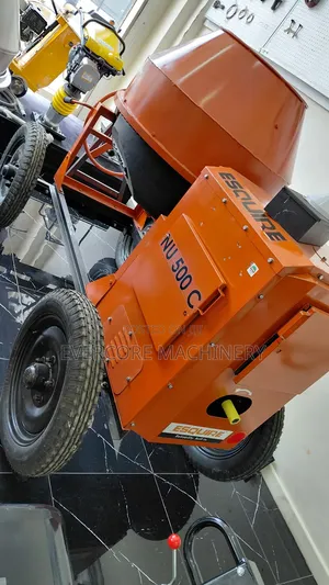 Esquire Brand 500l Diesel Powered Concrete Mixer Machine.