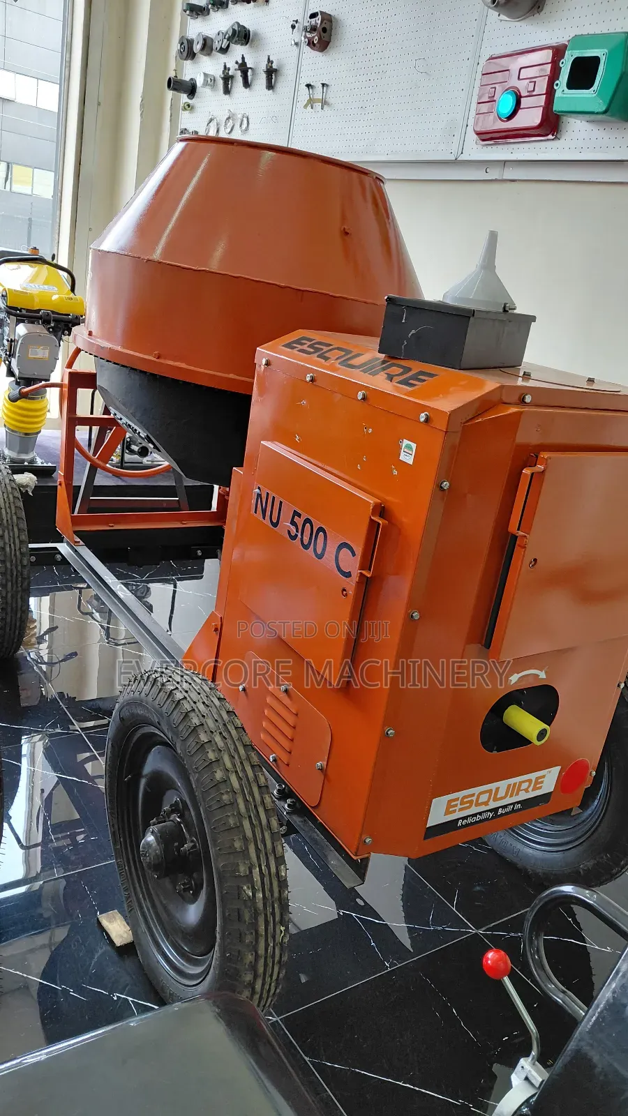 Esquire Brand 500l Diesel Powered Concrete Mixer Machine.