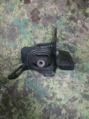 Toyota Engine / Gearbox Mount Left Side 2012–2019 Original Ex-Japan